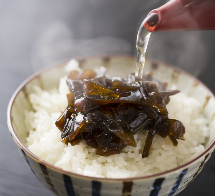 「淡路島特産 茎わかめ うま煮」沖物産株式会社様の加工工場への取材が実現しました！！